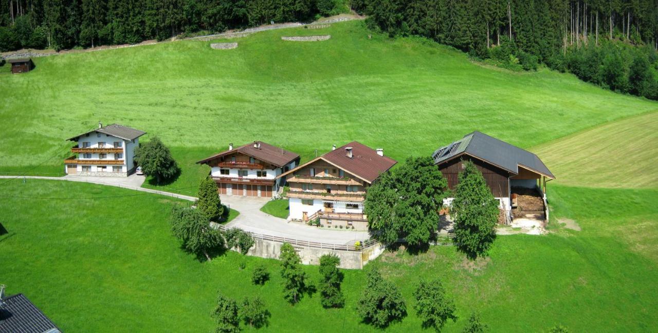 Bahlerhof - Luxner Annelies Lägenhet Ried im Zillertal Exteriör bild