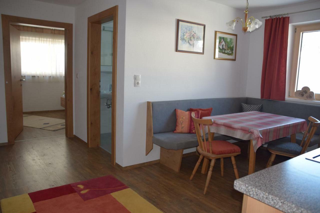 Bahlerhof - Luxner Annelies Lägenhet Ried im Zillertal Exteriör bild
