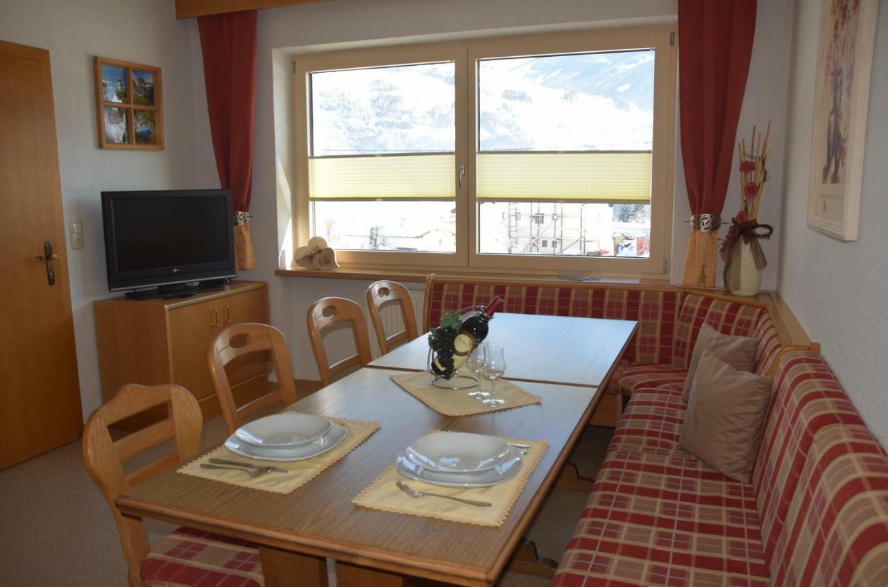 Bahlerhof - Luxner Annelies Lägenhet Ried im Zillertal Exteriör bild