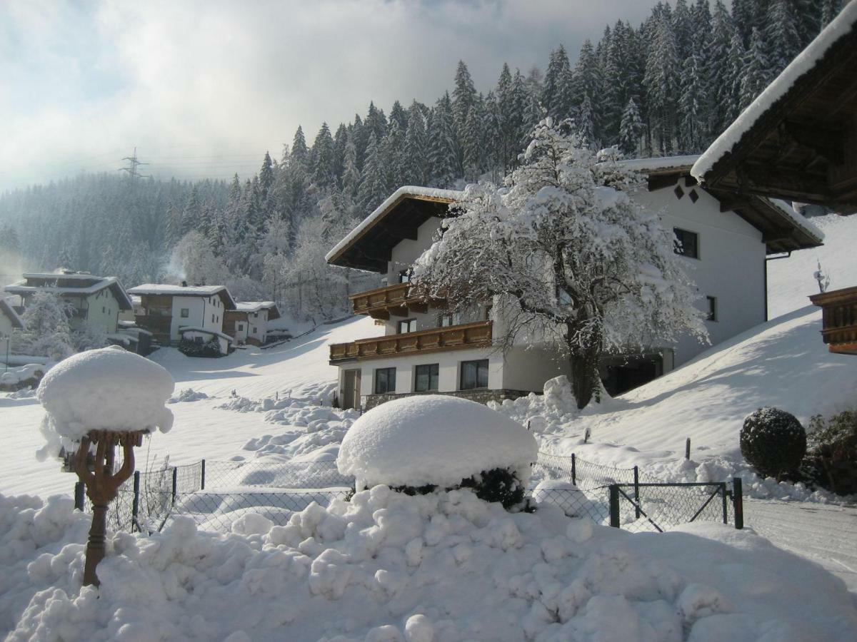 Bahlerhof - Luxner Annelies Lägenhet Ried im Zillertal Exteriör bild
